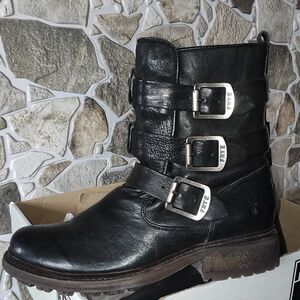 Black Leather Buckle Boots